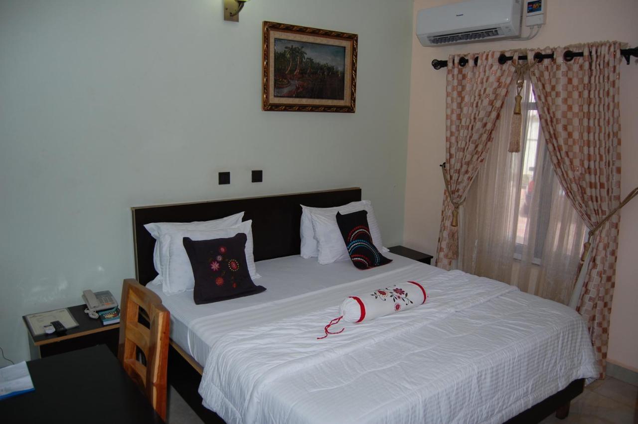 Nue-Crest Hotels & Suites Enugu Luaran gambar