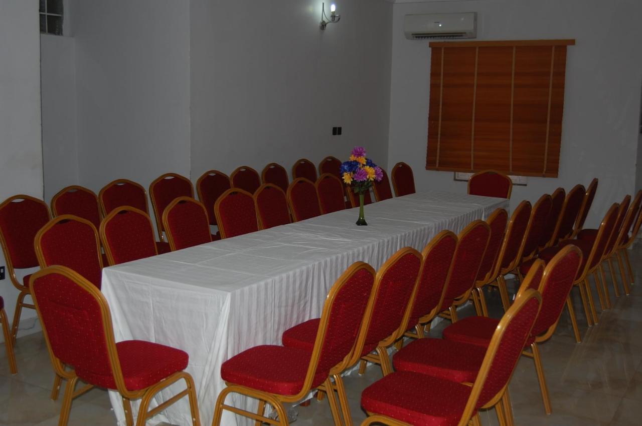 Nue-Crest Hotels & Suites Enugu Luaran gambar